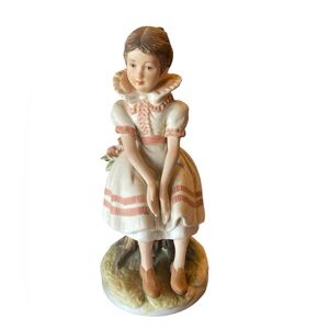 Lefton figurines Becky Sharp KW844 vintage 1966 sitting girl tree trunk 5.5 in